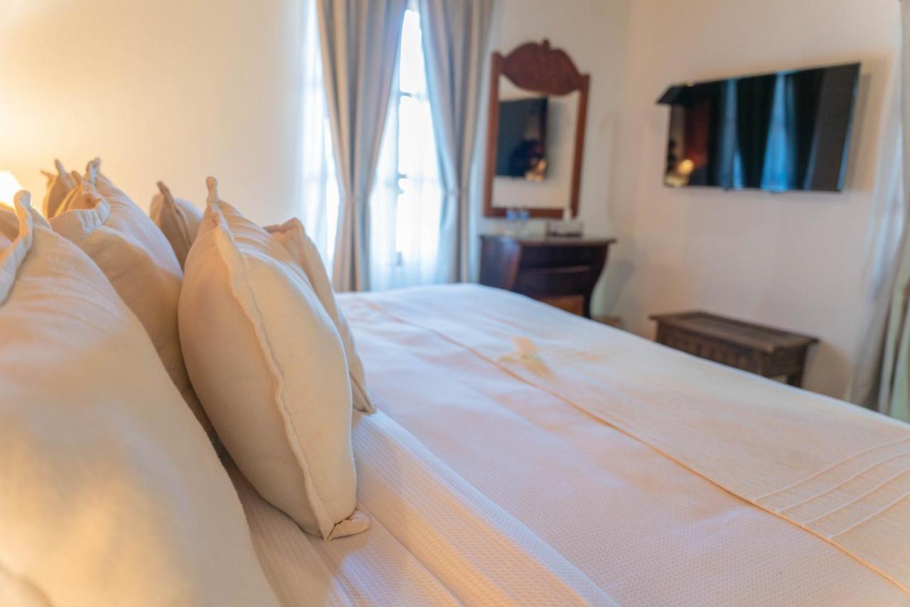 Casa Graciela Hotel Пацкуаро Экстерьер фото